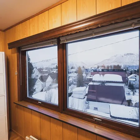 Hotel Nordic - No Parking Car-free Area