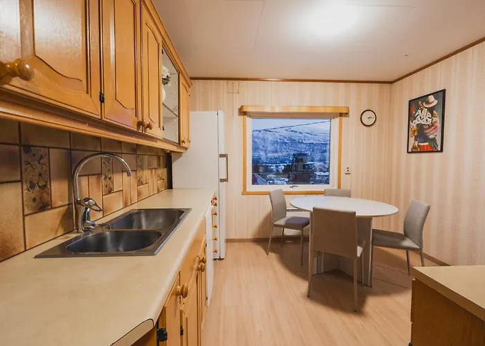 Nordic - No Parking Car-free Area Hotel Tromsø